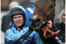 Richard Johnson sempre più leader. Lo insegue a 15 lunghezze Sam Twiston Davies