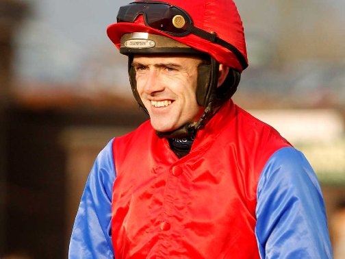 Irlanda. Ruby Walsh di nuovo in sella a Thurles questo giovedì, caduto a metà Novembre il champion jockey irlandese pensa a Cheltenham e crede molto in Getabird alla prossima Supreme Hurdle