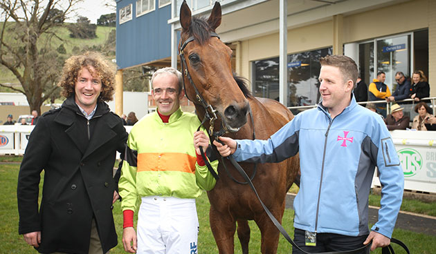 Ruby Walsh e Bashboy nella storia del Grand National australiano. In un finale thrilling il campione dodicenne allenato da Ciaron Maher batte l’egregio Thubiaan