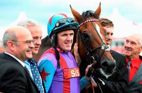 Tony McCoy torna in sella per la corsa delle leggende e vince in sella a Gannicus