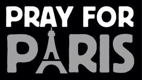 La Francia piange le vittime del terribile attentato di Parigi, annullati tutti i convegni in programma oggi e domani. A Punchestown le Morgiana Hurdle, con l’imbattuto Faugheen che torna alle competizioni