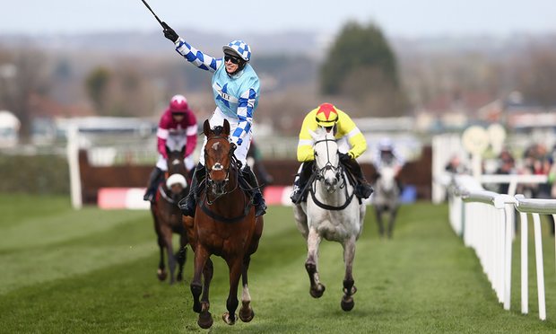 Aintree. Clamorosa caduta di Vautour nelle Melling, vince God’s Own. Conferme per Buveur d’Air e Native River