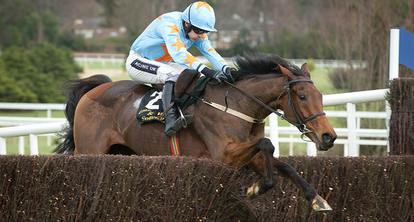 Irlanda. Un De Sceaux atteso giovedì nella Ryanair Chase, il portacolori di Colm O’Connell imbattuto nella stagione, cerca il tris dopo Tingle Creek e Clarence House