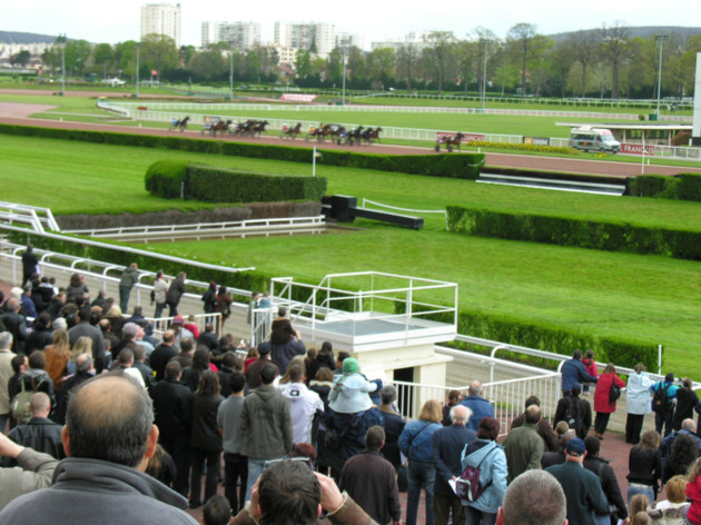 Francia. Dal 2020 stop alle corse in ostacoli ad Enghien. La notizia shock emersa dopo il Consiglio d’Amministrazione di France Galop. Possibile l’alternativa Maisons Laffitte