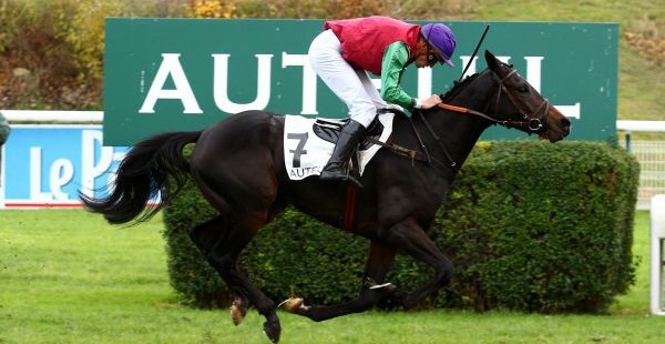 Francia. Roi Mage dice no a Milord Thomas nel Courtois, Device cade nel Roederer e Galop Marin non fallisce l’appuntamento. Nel Prix Morgex Edward D’Argent vince il return match con il compagno On the Go