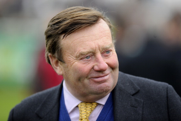 Inghilterra. Nicky Henderson estasiato per la prova del suo Altior, il grande favorito alla prossima Queen Mother Chase di Cheltenham