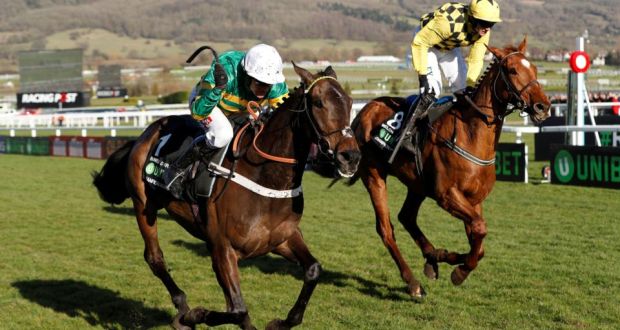 Inghilterra, Buveur D’Air mantiene il titolo nella Champion Hurdle, Barry Geraghty si riprende lo scettro, battuto dopo aspro dibattito finale la sorpresa Melon, terzo Mick Jazz, out Faugheen. Footpad si conferma nelle Arkle, Summerville Boy super nelle Supreme, colpo Mullins – Walsh nelle OLBG con Benie Des Dieux