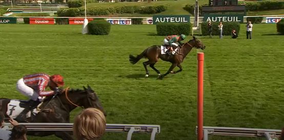 Francia. Alex de Larredya rimette le cose apposto nel Rambaud. Ad Auteuil in un finale emozionante, l’otto anni di Simon Munir batte la femmina di Jacques Détré, De Bon Coeur. Il 20 Maggio saranno entrambi attesi alla Grand Course de Haies