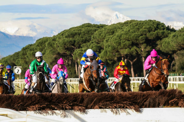 ITALIA. Giovedì a Pisa torna la tradizionale Prova D’Assaggio, Spegasso ci racconta trascorsi e aneddoti di questa prova in steeple chase per i giovanissimi che annovera scuderie e vincitori importanti