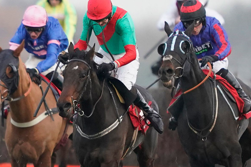 INGHILTERRA. Sabato a Warwick l’attesissima maratona del Classic Handicap Chase (grade 3) 20 al via nel test Grand National, in lista d’attesa il cresciuto The Conditional, il McManus Kimberlite Candy, Bobo Mac e il top weight Le Breuil, oltre agli ultimi due vincitori Milansbar ed Impulsive Star