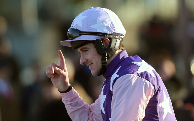 INGHILTERRA. Brian Hughes è tornato in sella, il Champion Jockey ha parlato a Vbet dichiarando di essere pronto a difendere il titolo nella prossima stagione