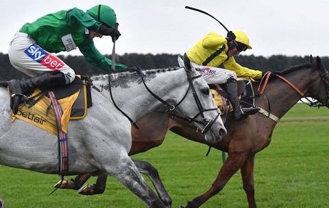 INGHILTERRA. Primo Grade One della stagione, sabato ad Haydock Park la Betfair Chase, rivincita fra il detentore Lostintraslation e Bristol de Mai, ma attenzione a Clan Des Obeaux. Ad Ascot, Coral Hurdle con il quattro anni Goshen e la Chanelle Pharma Chase di Gr 2 con il lanciato Imperial Aura