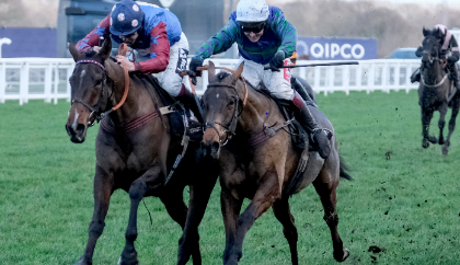 INGHILTERRA. Ascot, Paisley Park turbo nella Long Walk Hurdle di Gr1. Strepitoso l’allievo di Emma Lavelle con in sella Aidan Coleman, che batte sul traguardo dopo finish pazzesco l’avversario Thyme Hill, buona terza Roksana