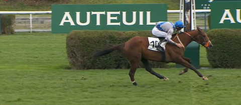 FRANCIA. Losange Vert impressive nel Prix Duc D’Anjou, l’allievo di Dominique Bressou guarda adesso al Ferdinand Dufaure, battuto Magic Dream. Saint Turgeon e Davide Satalia si confermano nel Prix Cousin Pons