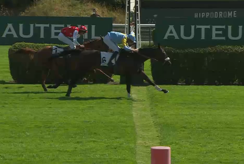 FRANCIA. Auteuil, Satalia e Troger ok. Chestnut Dream rientro ad hoc, secondo con impegnativo top weight sui 4400 metri del Prix World Citizen, pronto per la trasferta a Maia obiettivo Gran Premio Merano. Nel pomeriggio tre anni protagonisti, Magneto fra i 4 vince il Gelas, Novolino ok fra gli inediti