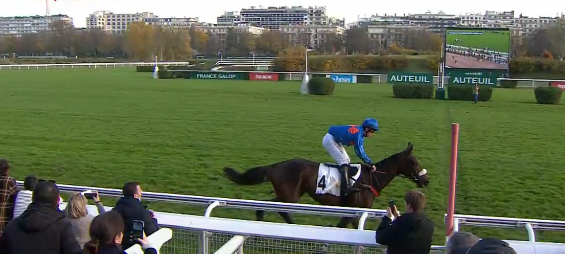 FRANCIA. Auteuil, Thelème e Pierre Dubourg senza problemi nel Renaud Du Vivier dove cade banalmente in tratto piano Hermes Baie. Fra le femmine del Prix Sytaj splendido coast to coast della grigia targata Francois Nicolle Starlet du Mesnil interpretata da Bertrand Lestrade