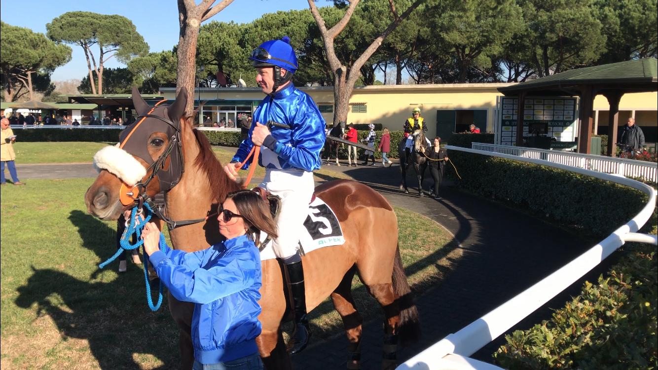 ITALIA. Tradizionale Armando Carangio a San Rossore dove Ches Demonmirail cerca la tripla vs il veterano Quinze de la Rose, Kid Tango e il regolare Natam. Fra i quattro anni atteso Light French, ma attenzione al duo di Pavel Tuma