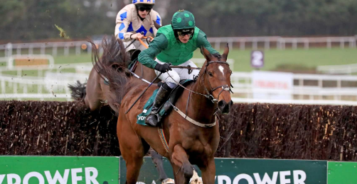 IRLANDA. Willie Mullins domina la scena a Leopardstown. Il trainer di Closutton dopo la tripla messa a segno a Santo Stefano, ne vince ben sei su sette, fra cui i due grade one di giornata grazie a Blue Lord nel Rewards Club e Facile Vega nel Future Champions Novice