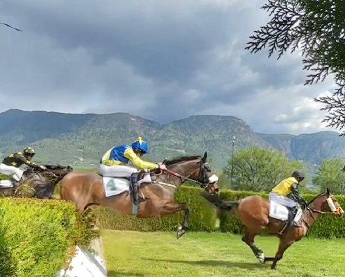 ITALIA. Red Coral convincente nel Pietro Santoni, l’allievo di Pavel Tuma stacca il ticket per il Criterium. Kenzo Du Chenet esordio dai due volti nel Prime Siepi, White Wood di prepotenza vince il Sergio Giorgi precedendo Santa Klara sulla strada che guarda al Roma