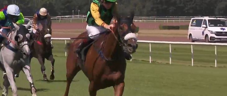 FRANCIA. Kango a segno da favorito nel Grand Steeple Chase de Lyon. Iloa Conti vola nel Grand Cross, Beaubourg vince la Grand Course de Haies